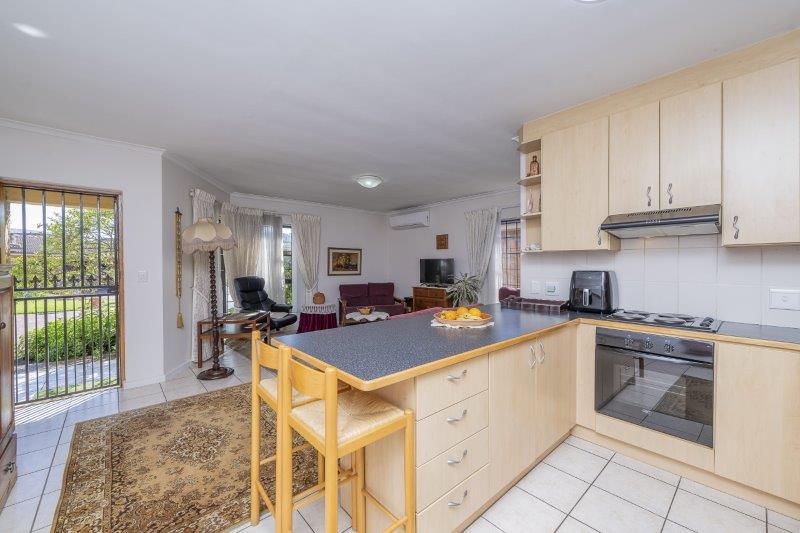 To Let 3 Bedroom Property for Rent in Sonstraal Heights Western Cape